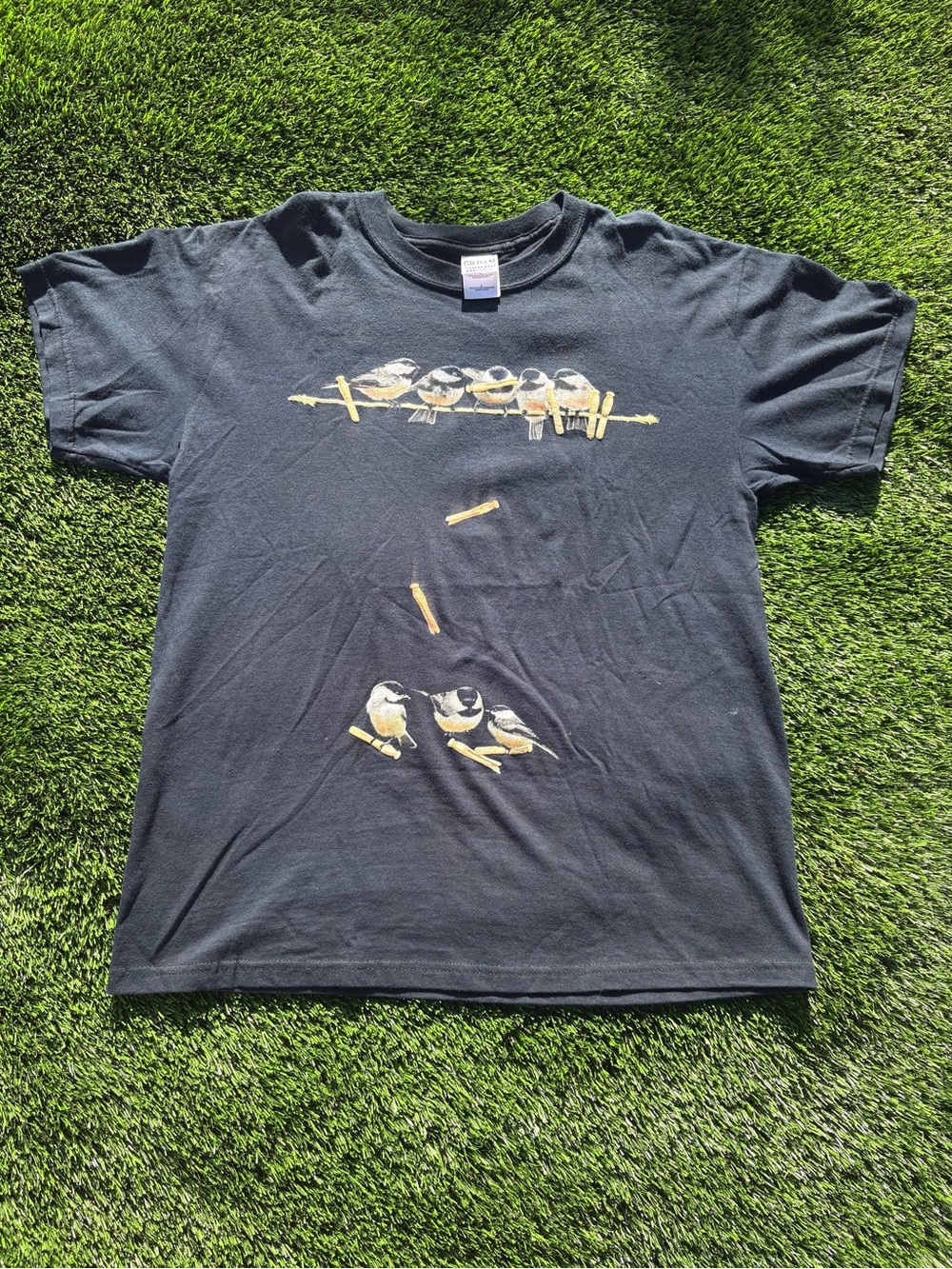 Vintage Y2K Baby Birds Clothespin Graphic T Shirt